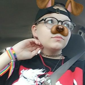 Meet your Posher, Mackenzie